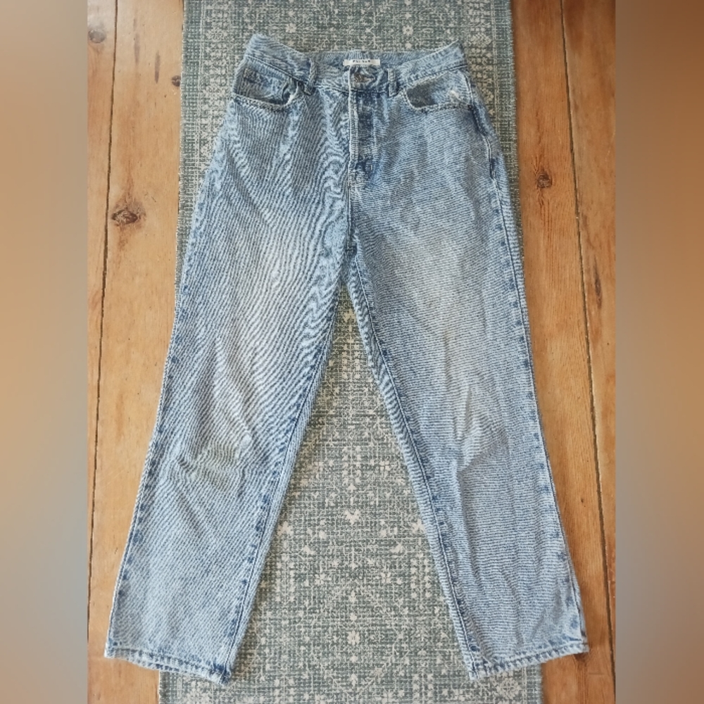 PACSUN WOMAN'S LIGHT BLUE BAGGY JEANS SIZE 4
